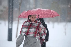 Erzurum ve Erzincan’da 339 Yerleşim Yeri Ulaşıma Kapandı