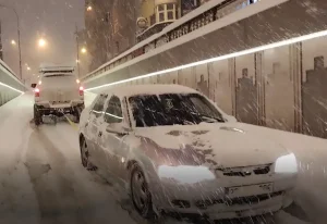 Erzurum’da Kar Yağışı Nedeniyle Araçlar Kurtarıldı