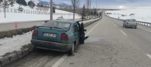 Erzurum’da Trafik Kazası: 1 Ölü, 2 Yaralı