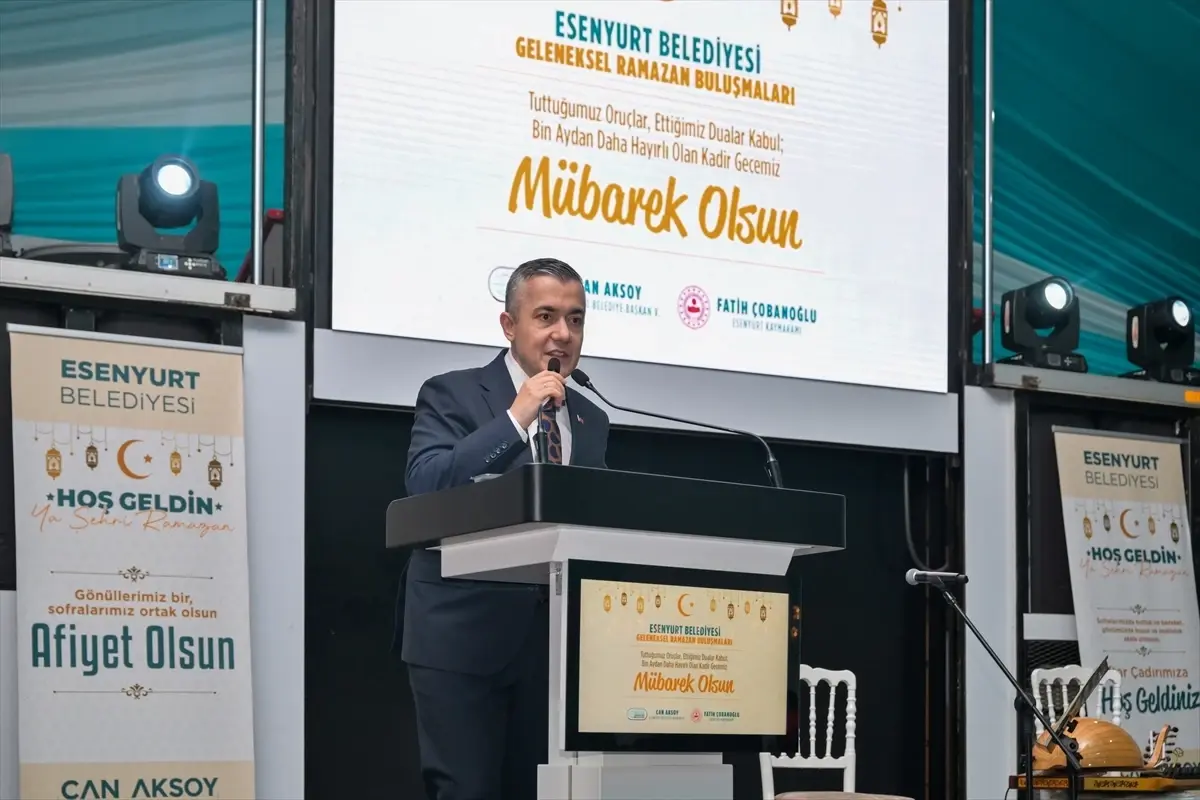 Esenyurt’ta İftar Sofrasında Birlik Beraberlik