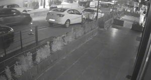 Esenyurt’ta iş yerini kurşunlayan 2 şüpheli yakalandı