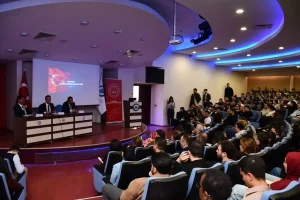 Eskişehir’de Dolandırıcılık Paneli Düzenlendi