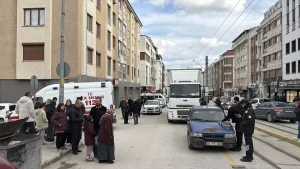 Eskişehir’de Kadına Araç Çarptı