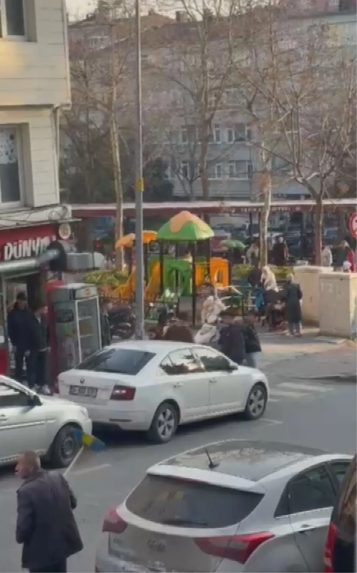 FATİH’te Bıçaklı Kavga!