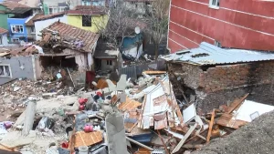 Fatih’te Doğal Gaz Patlaması: 1 Ölü, 10 Yaralı