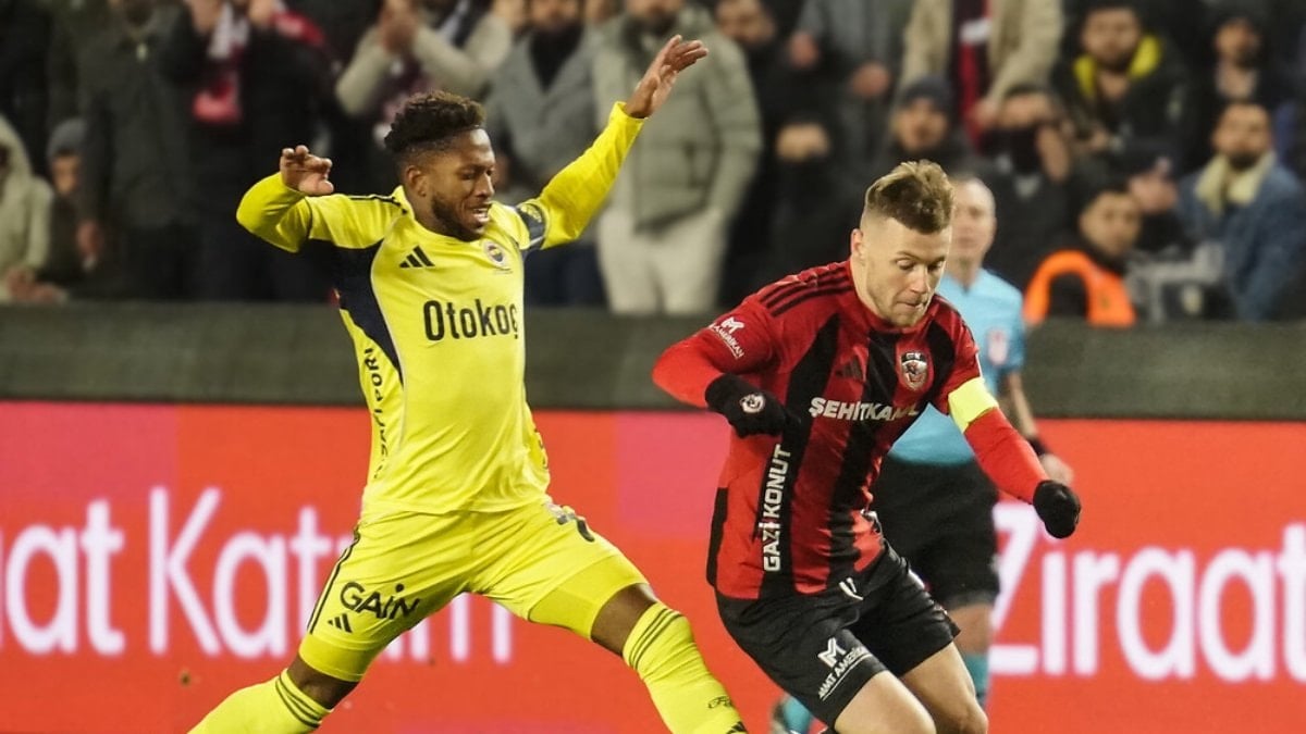 Fenerbahçe – Gaziantep FK maçının ilk 11’leri