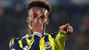 Fenerbahçe’de Dorgeles Nene, hat-trick yaptı