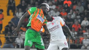 Galatasaray – Alanyaspor maçının ilk 11’leri