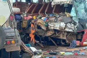 Gana’da otobüs kazası: 16 ölü