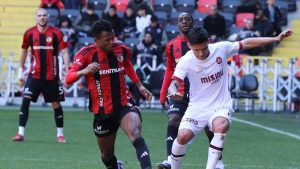 Gaziantep FK ile Fatih Karagümrük yenişemedi! Maç sonu Burak Yılmaz’a tepkiler geldi