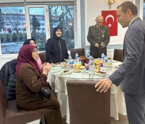 Gelibolu’da şehit yakınları ve gaziler iftarda bir araya geldi