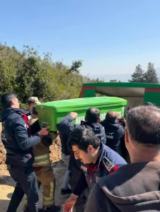 Hafriyat Kamyonu Uçuruma Yuvarlandı, Sürücü Hayatını Kaybetti