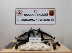 Hakkari’de Uyuşturucu ve Silah Operasyonu