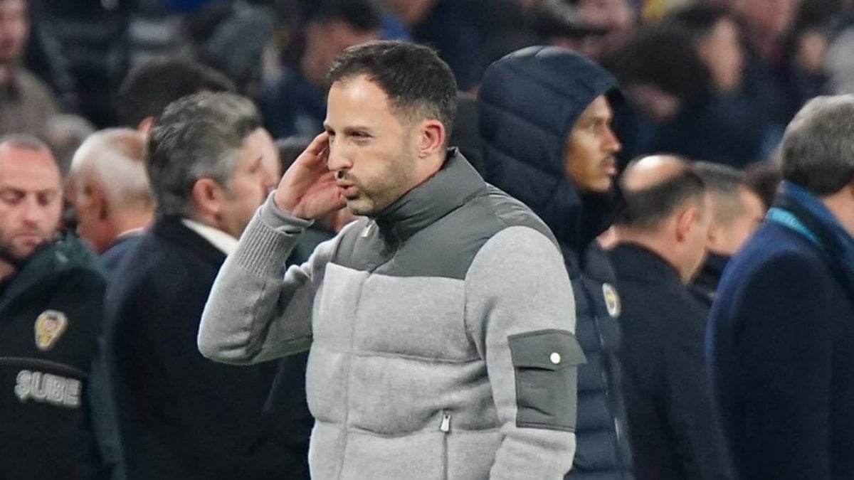 Hastalığı atlattı! Domenico Tedesco kulübede