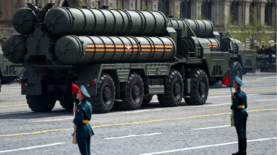 Hindistan onayladı: Rusya’dan yeni S-400’ler geliyor