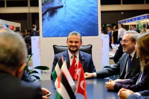 Hong Kong’daki APAIE fuarında 82 Türk üniversitesi “Study in Türkiye” pavilyonuyla yer aldı