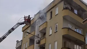 İnegöl’de Kamyonet Kazası ve Yangın