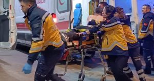 İnegöl’de restoranda bıçaklı kavga: 2 genç yaralandı