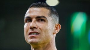 İngilizler duyurdu: Cristiano Ronaldo, Suudi Arabistan’dan kaçtı