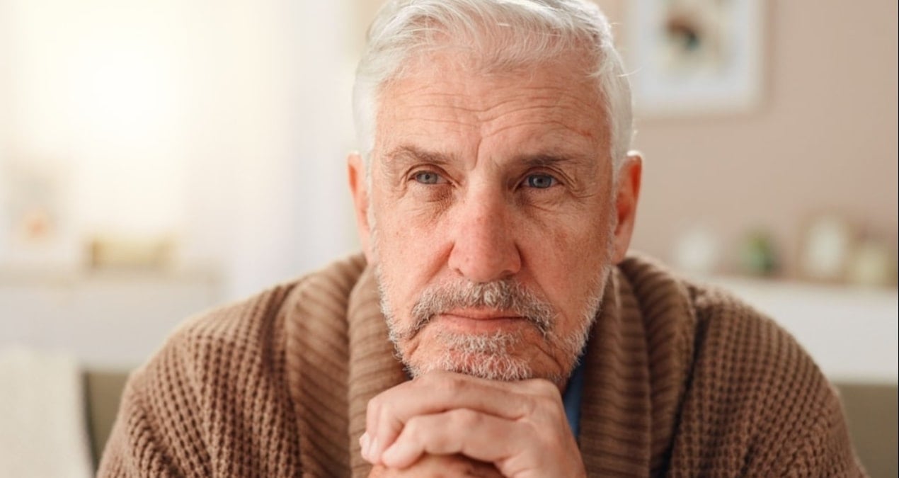 İnsanlar iki dönemde çok hızlı yaşlanıyor: İşte o yaşlar