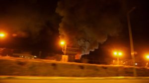 İran bölgedeki petrol tesislerini hedef aldı