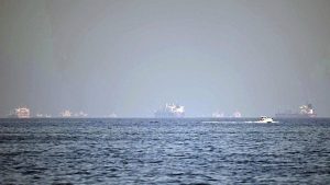 İran’dan Hürmüz Boğazı açıklaması: İsrail ve ABD bağlantılı gemiler geçemez