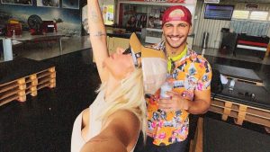 İrem Derici nişanlısını affetti! Eşcinsel iddialarına da cevap verdi