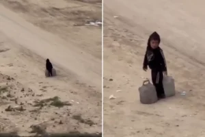 İsrail saldırılarının gölgesinde çocuk olmak! Görüntü yürekleri dağladı