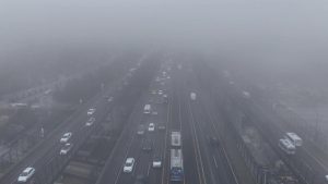 İstanbul Haliç’te etkili olan sis havadan görüntülendi