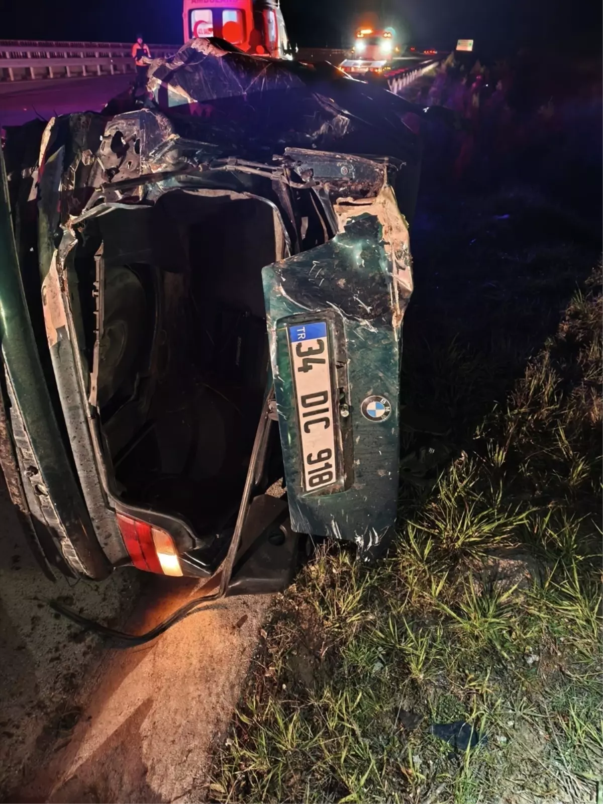 İstanbul-İzmir Otoyolu’nda Kaza: Sürücü Hayatını Kaybetti