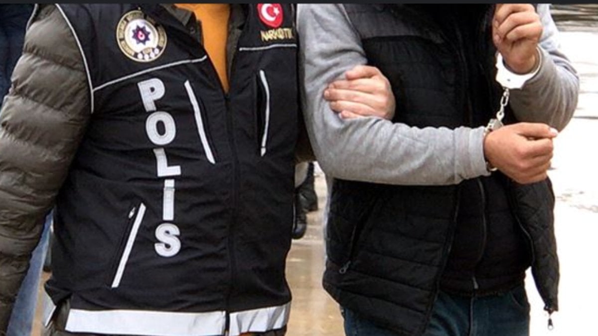 İstanbul’da bonzai operasyonu: 66 kilo hammadde ele geçirildi