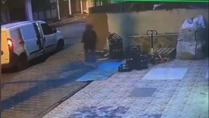 İstanbul’da Hırsızlık Girişimleri Güvenlik Kamerasında