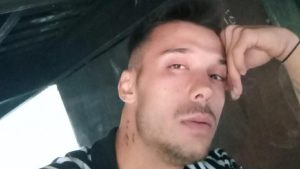 İzmir’de önü kesilen müzisyen kalbinden bıçaklandı