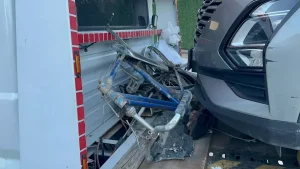 İznik’te Bisikletliye Otomobil Çarptı