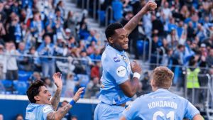 Jhon Duran, Zenit formasıyla ilk golünü attı