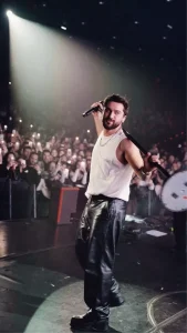 Jony, Türkiye’deki İlk Solo Konserini Verdi