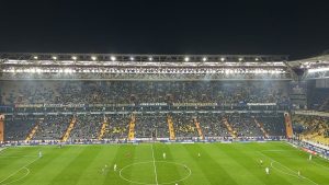 Kadıköy’de tribünler boş kaldı!