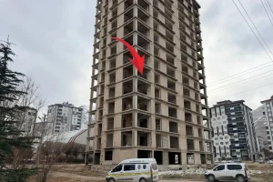 Kahramanmaraş’ta 18 yaşındaki genç kız, inşaattan atlayarak hayatına son verdi