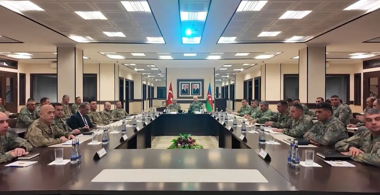 Kara Kuvvetleri Komutanı Tokel Iğdır ve Nahçıvan’da