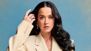 Katy Perry’nin yeni klip çekimi! Kendini yaktı