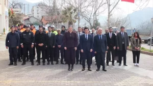 Keban’da 18 Mart Şehitleri Anma Günü ve Çanakkale Deniz Zaferi dolayısıyla tören yapıldı