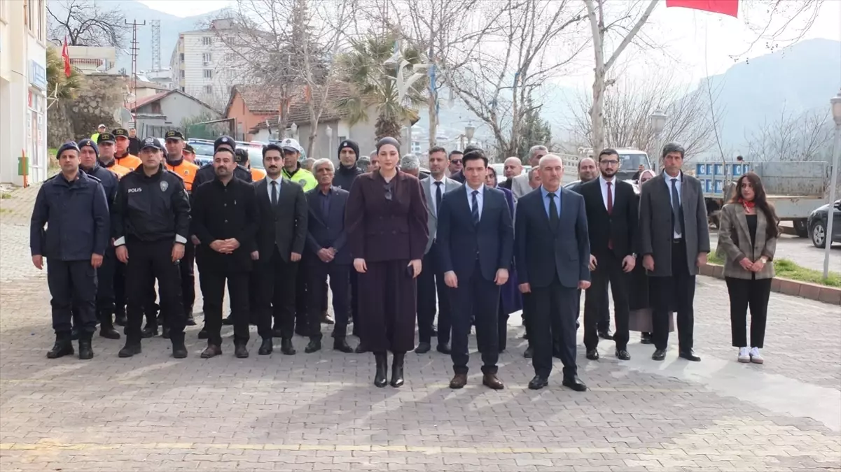 Keban’da 18 Mart Şehitleri Anma Günü ve Çanakkale Deniz Zaferi dolayısıyla tören yapıldı