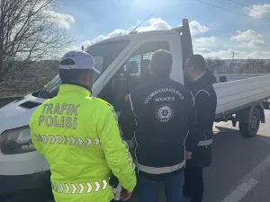 Kırşehir’de 14 Düzensiz Göçmen Yakalandı