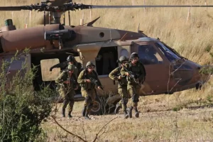 Korkulan oldu! İsrail’den o ülkeye havadan asker indirme girişimi