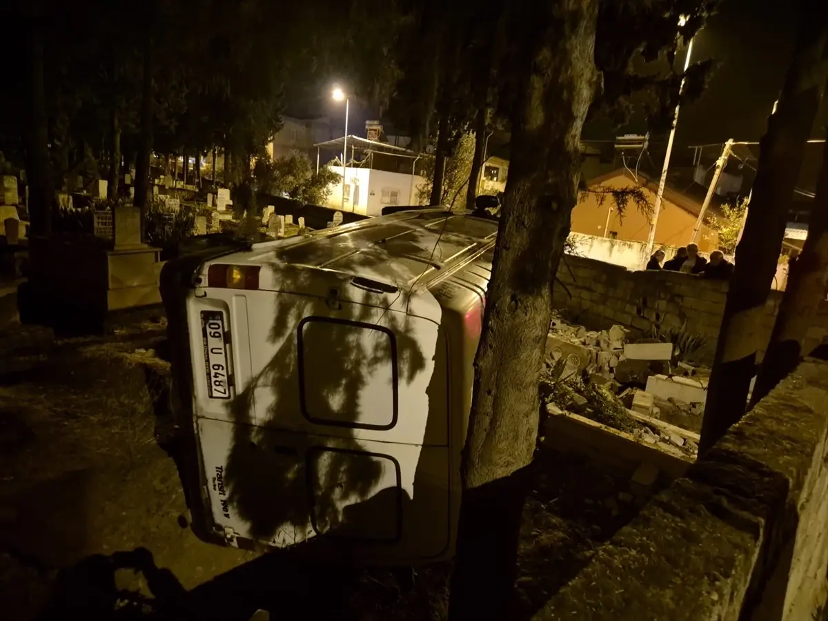 Köşk’te Panelvan Kaza Yaptı