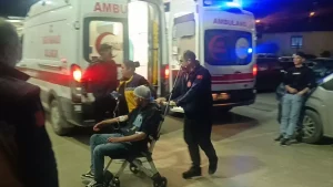 Kozan’da Bıçaklı Kavga: 2 Yaralı