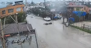 Kozan’da Motosiklet Kazası: Sürücü Yaralandı