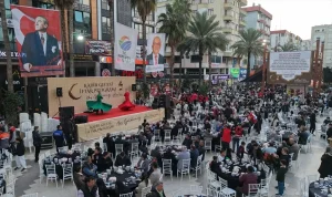 Kumluca’da Geleneksel Kadir Gecesi İftarı