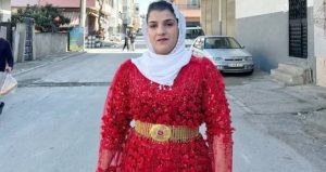 Kur’an okurken çatışma çıktı, arada kalan 3 çocuk annesi kadın kurşunların hedefi oldu