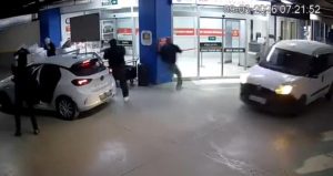 Kuyumcukent’te uzun namlulu silahlarla 20 milyon liralık soygun